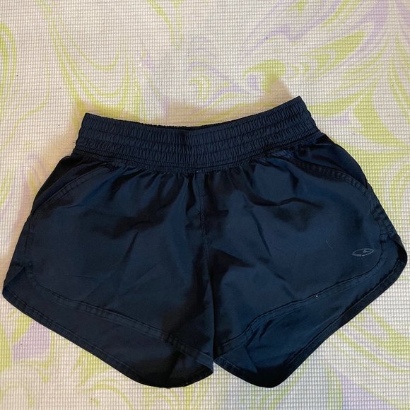 Black athletic shorts - Picture 1 of 2